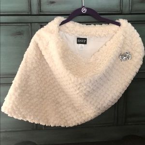 Faux fur shoulder shrug shawl